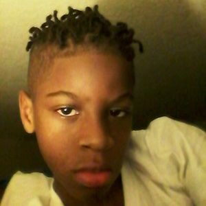 Meet your Posher, Alijah